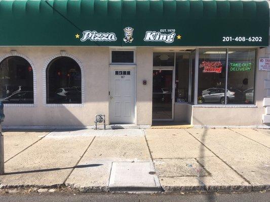 Pizza King, 807 Abbott Blvd., Fort Lee, NJ 07024 (201) 408-6202