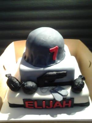 Black ops Cake