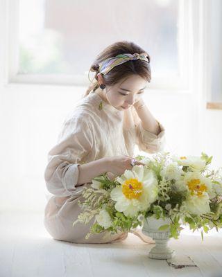 Florist portrait photography in a natural light