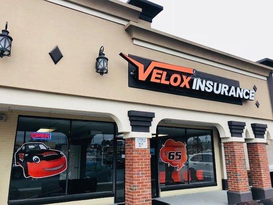 Outside view of Velox Insurance in Smyrna, GA