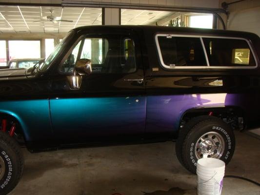 Chameleon paint job on Blazer