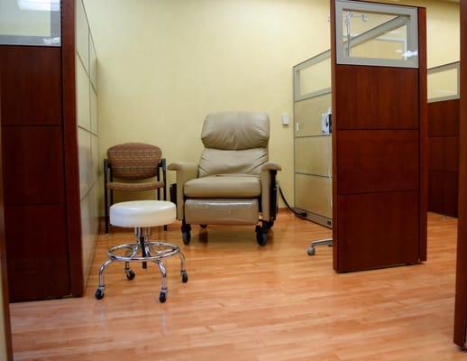 Semi private infusion suites in our Pleasant Hill office where Dr. Johl sees patients.