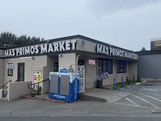 Mas Primos Market