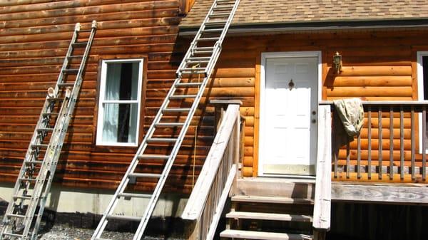 We specialize in expert cleaning of log homes for a like new finish.