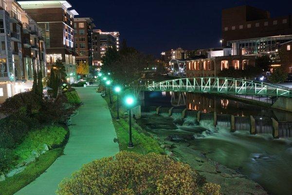 greenville, south carolina, at night