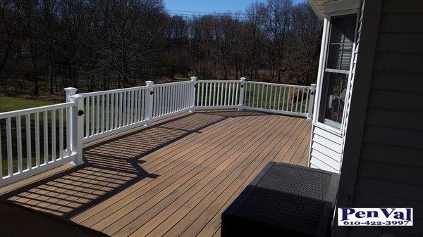 Large Composite Two Level Deck Area