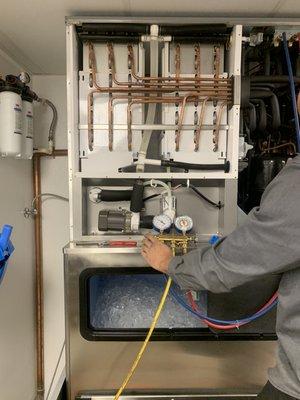 Ice machine repair | commercial and residential