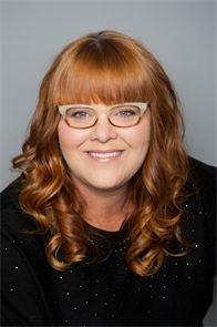 Kelly Douglas
 Licensed Cosmetologist/Hair Dresser