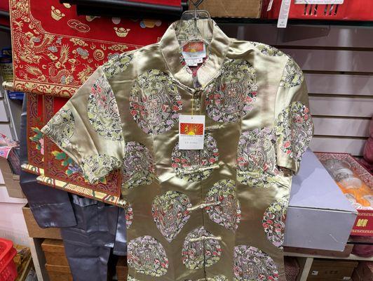 Traditional Chinese clothing for kids and adults