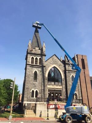 Lee examining the steeple           Springfield. Baptist Church.     508 P Street NW. DC