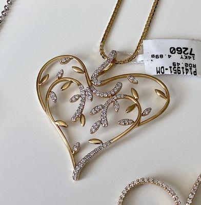 Diamond Heart Necklace - Chantilly Jewels, a jewelry store and repair shop in Kendall, FL