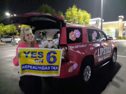 Lipstick bail bonds is the #1 service in Anahiem, Ca for varied reasons. Today their showing their "Repeal the GAS TAX"