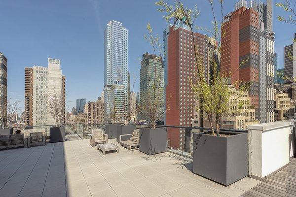 LANA - 515 9th Avenue Rooftop leased exclusively by the Fung Casagrande Team