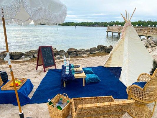 Ocean luxe luxury picnic