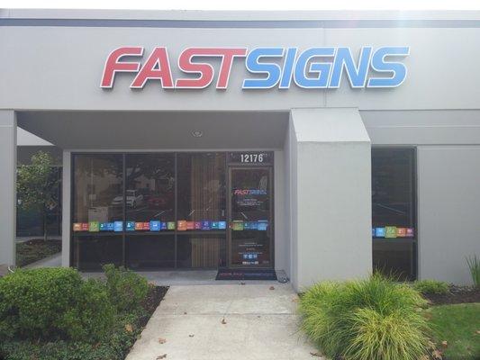 Fastsigns