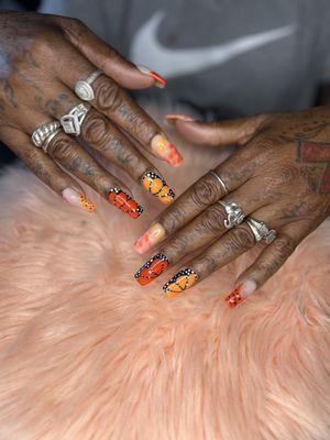 Butterfly nails