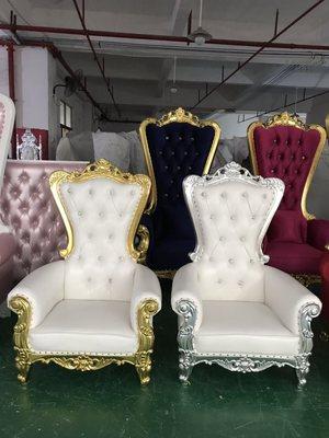 Thron chairs for rent 
Cont 8488639123