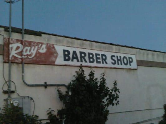 Ray's Barber Shop