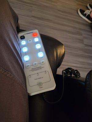 Heated massage chairs in acupuncture room