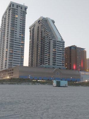 OCEAN CLUB CONDOS --AC