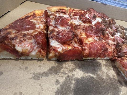 Pepperoni pizza