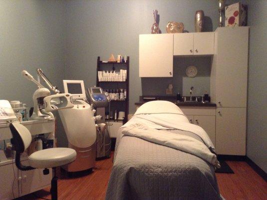 Treatment Room for Electrolysis or Facials