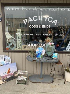 Store front of Pacifica Odds & Ends