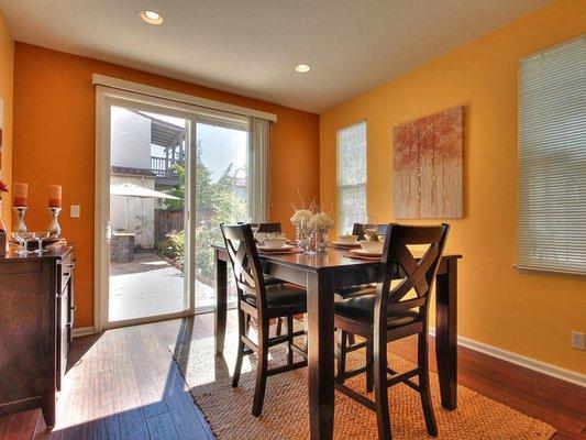 Cute and cozily staged home in Gale Ranch, San Ramon!