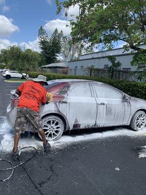 Foam hand wash