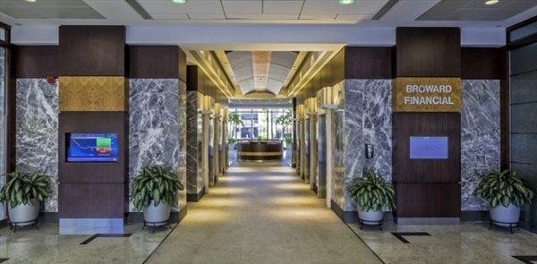 The Broward Financial Bldg lobby, located in the heart of downtown Fort Lauderdale.