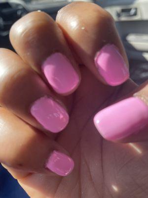 Polish sloppy all over my hand shaped them ugly just pathetic.