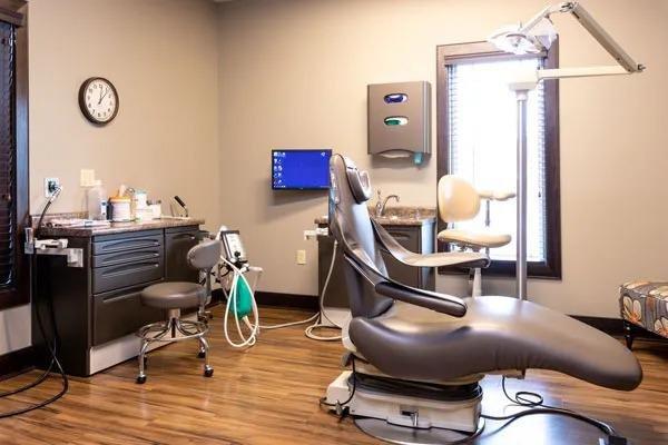 Pickett Oral Surgery Treatment Room