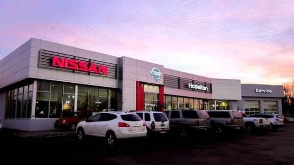 Hoselton Nissan