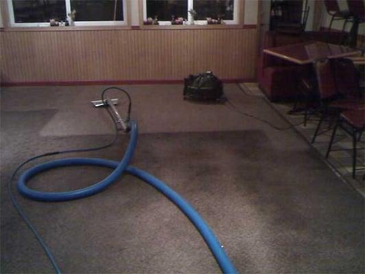 Commerial carpet steam cleaning, local restaurant