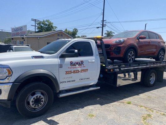 Samar came to the rescue of my car that needed to be towed. Thank you Sam for the absolute best service.