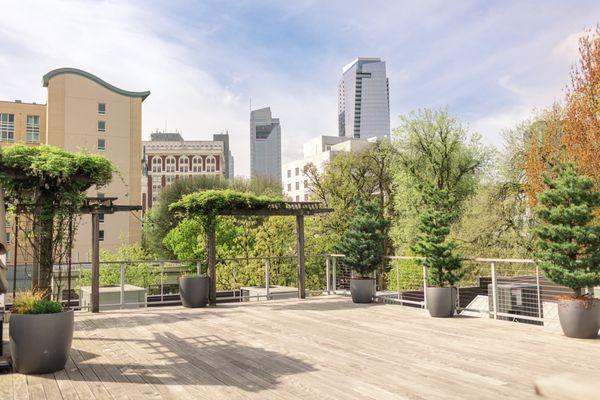 Gorgeous rooftop venue located in the Pearl District