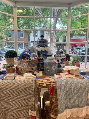 Table with blue and white decor and linens