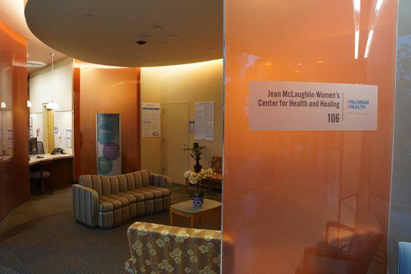 Jean McLaughlin Women's Center in Palomar Medical Center Poway Interior