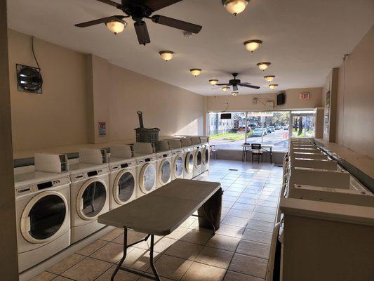 Brooks Village Laundromat