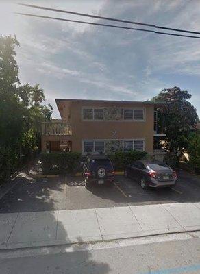 1838 N W Flagler St  Miami, Fl 33125 -2/1 first floor $1,400