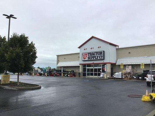 Tractor Supply