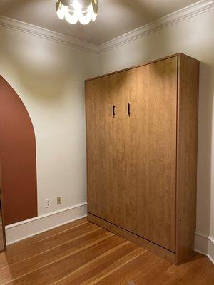 Murphy bed