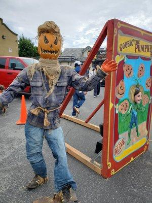 Safeway World Championship Pumpkin Weigh-Off