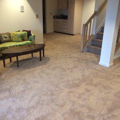 From wall to wall carpet, laminate, hardwood or tile Friends & Family Flooring has your floors covered.