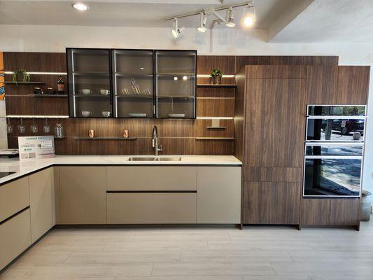 Veneta Cucine Coral Gables