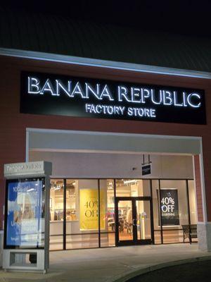 Banana Republic Factory Store