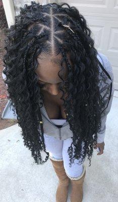 Goddess knotless braids with triangle parts