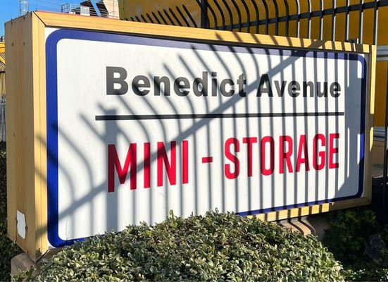 Benedict Avenue Storage