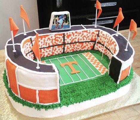 Custom Cake - UT Neyland Stadium (Photo Credit: Online Source)