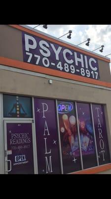 Front of Psychic Reading office in Douglasville, Ga